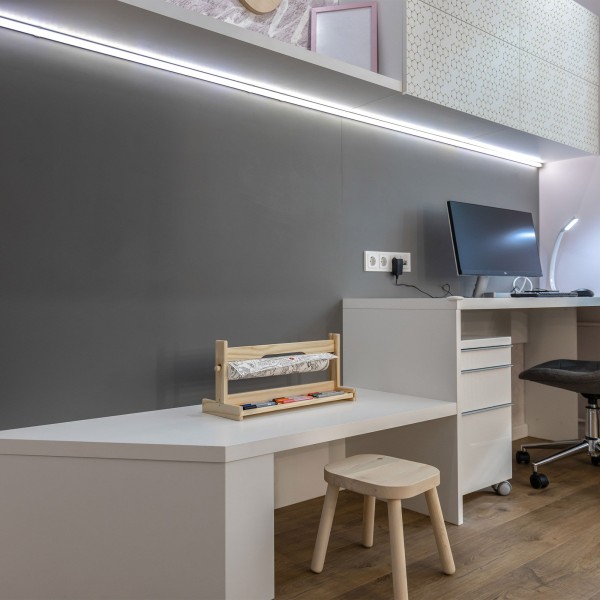 Светодиодная лента 12 В 14,4 Вт/м 60 Led/м 5050 IP65, теплый белый 3300К, 5 м Лента светодиодная 12V 14,4W 60Led 5050 IP65 теплый белый, 5м