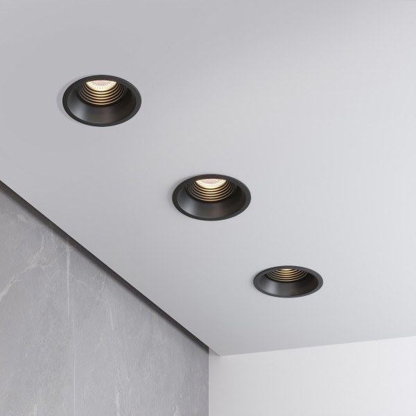 Светильник встраиваемый Punto черный 25016/01