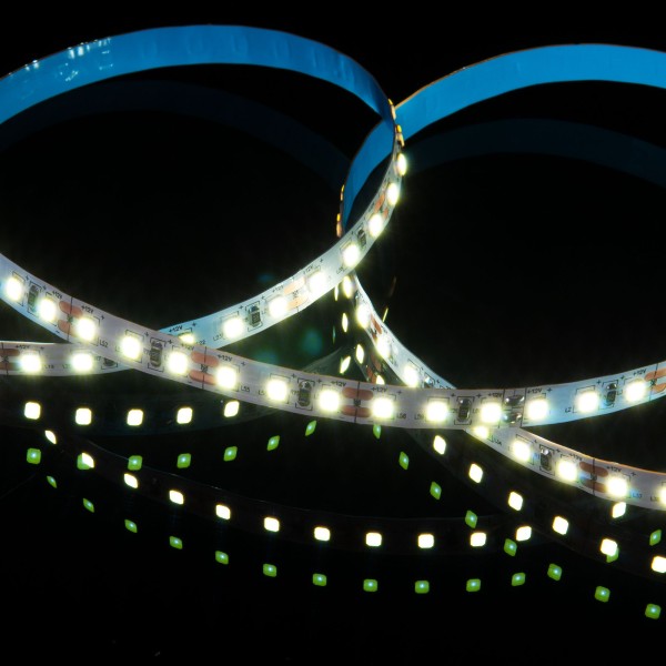 Комплект светодиодной ленты 12 В 4,8 Вт/м 60 Led/м 2835 IP20, холодный белый свет 6500К, 5 м Набор светодиодной ленты 12V 4,8W 60Led 2835 IP20 холодный белый, 5м