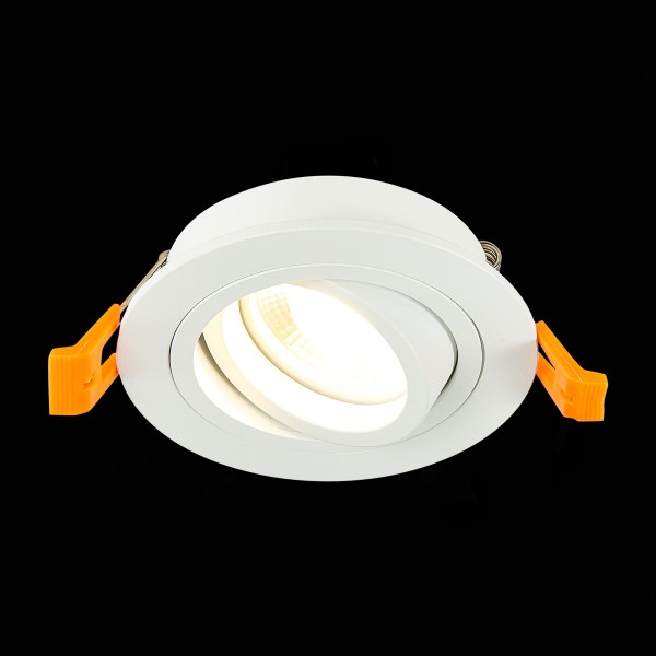 ST251.518.01 Св-к встр. Белый GU10 1*50W IP20 L90xW90xH27 220V Без ламп Встраиваемые светильники