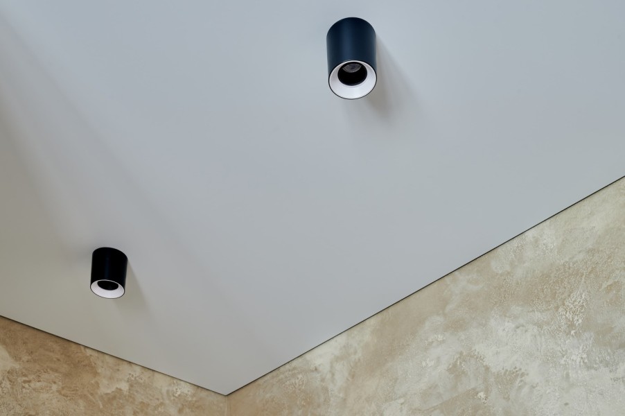 DK3090-BW+BK Светильник накладной IP 20, 10 Вт, GU5.3, LED, черно-белый/черный, пластик