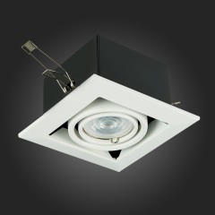 ST250.558.01 Св-к встр. Черный, Белый GU10 1*50W  IP20 L126xW126xH70 220V Без ламп Встраиваемые светильники